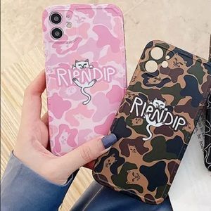 Middle finger cat Cases iphone 11